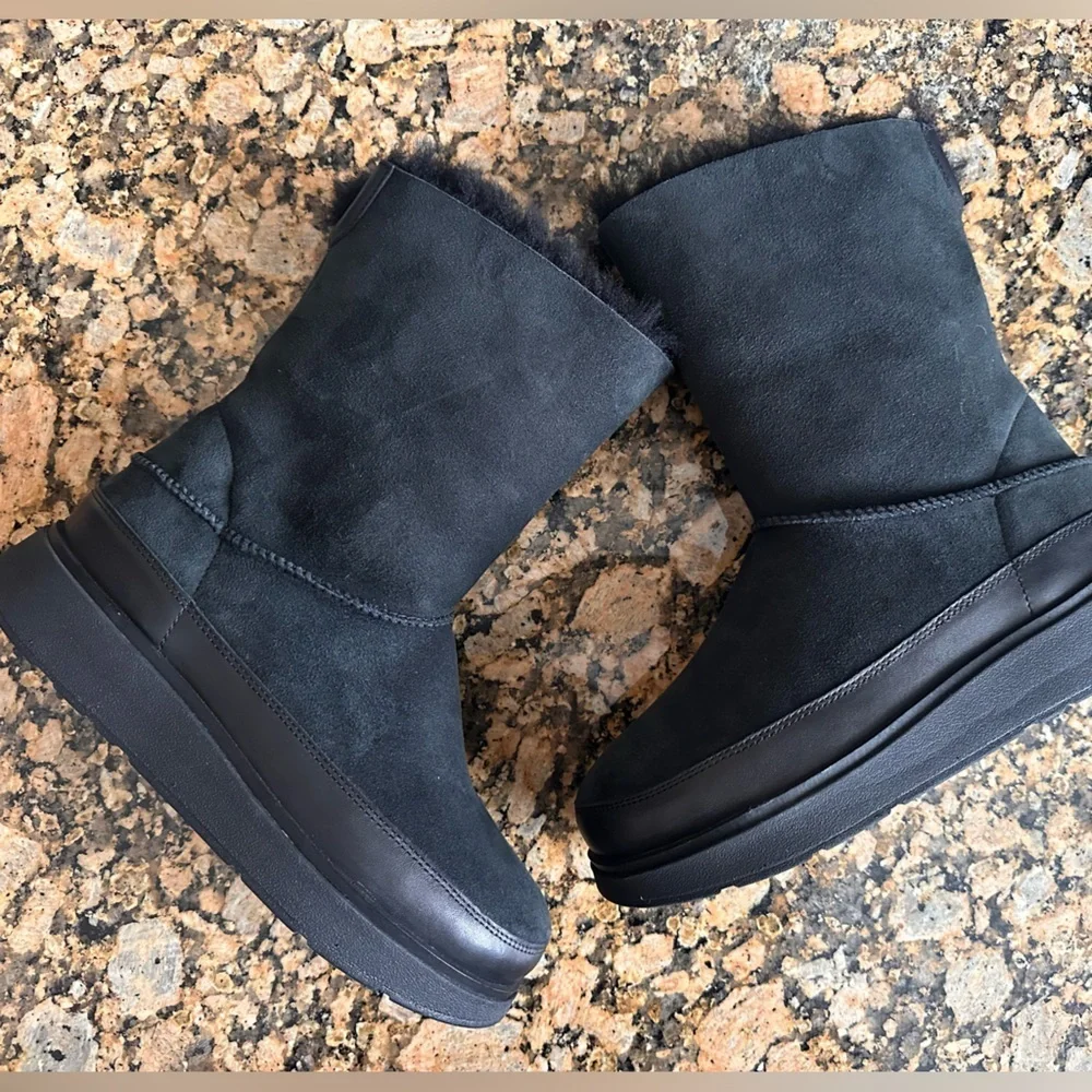 NEW FITFLOP women's gen-ff mini double-faced shearling boots in all black